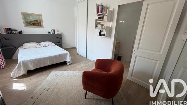 Maison à vendre 5 pièces 145 m² Saint-Saturnin-lès-Avignon