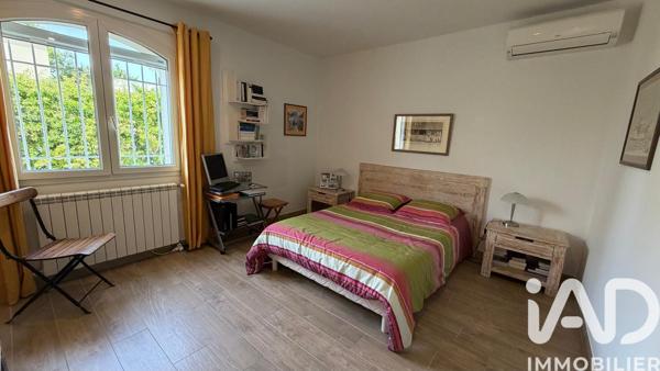 Maison à vendre 5 pièces 145 m² Saint-Saturnin-lès-Avignon