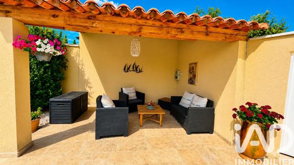 Maison à vendre 5 pièces 145 m² Saint-Saturnin-lès-Avignon
