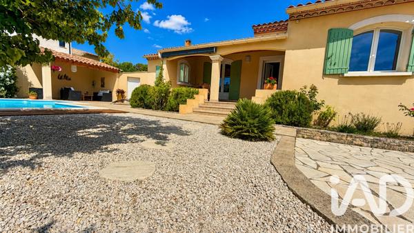 Maison à vendre 5 pièces 145 m² Saint-Saturnin-lès-Avignon