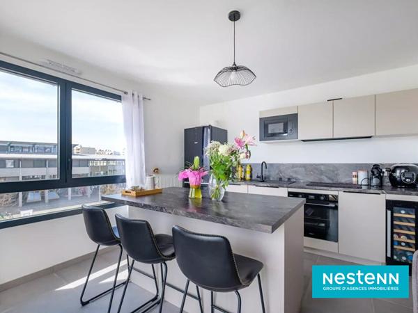 Appartement 4 pièces de 80m² avec stationnement situé sur le secteur de Villeurbanne