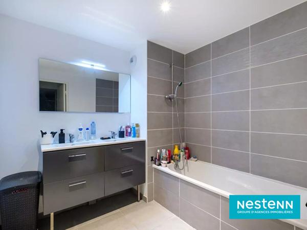 Appartement 4 pièces de 80m² avec stationnement situé sur le secteur de Villeurbanne