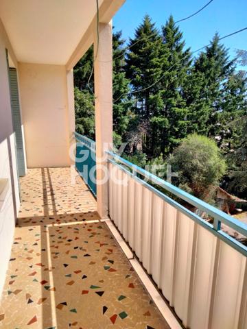 Appartement Aubenas 3 pièce(s) 66 m2
