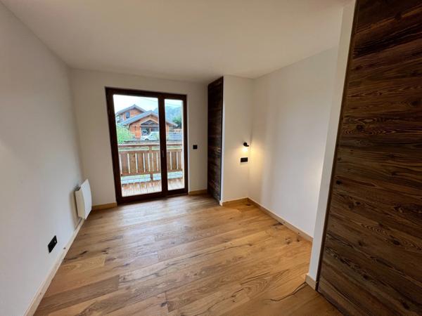 Haute Savoie (74), à vendre SAMOENS - Domaine skiable Grand-Massif - Appartement T4 102,85m²
