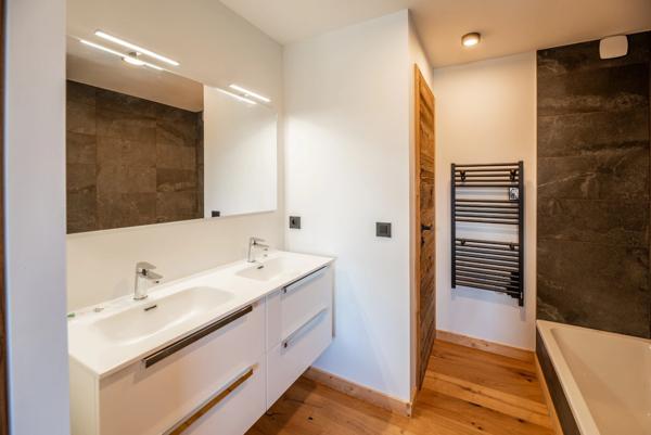 Haute Savoie (74), à vendre SAMOENS - Domaine skiable Grand-Massif - Appartement T4 102,85m²