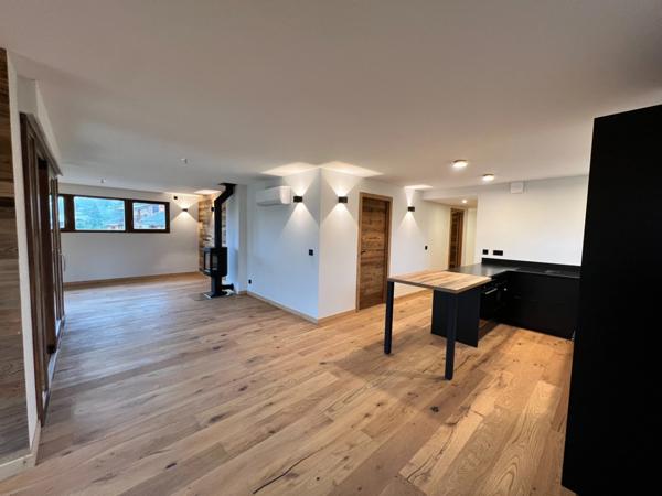 Haute Savoie (74), à vendre SAMOENS - Domaine skiable Grand-Massif - Appartement T4 102,85m²