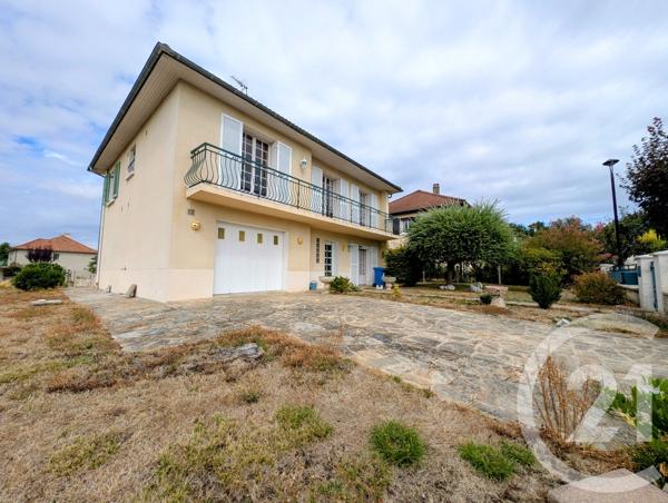 Maison à vendre  5 pièces - 132,62 m 2   COUZEIX  - 87