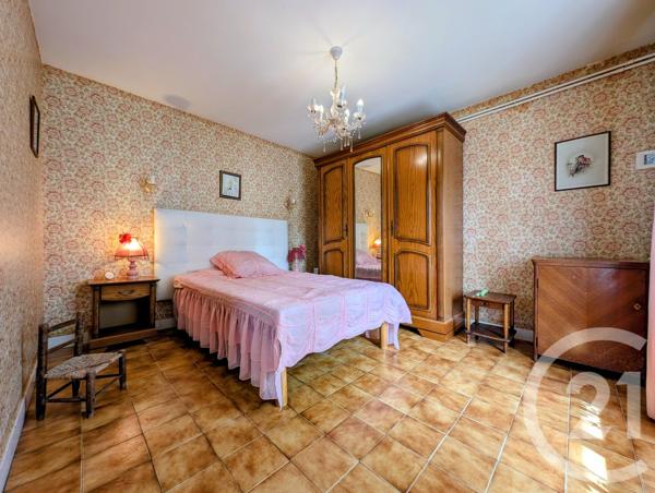 Maison à vendre  5 pièces - 132,62 m 2   COUZEIX  - 87