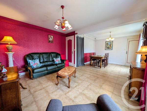 Maison à vendre  5 pièces - 132,62 m 2   COUZEIX  - 87