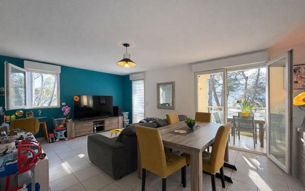 Appartement à vendre    4 pièces • 84 m2 Cannes