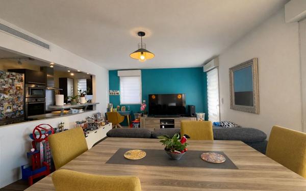 Appartement à vendre    4 pièces • 84 m2 Cannes