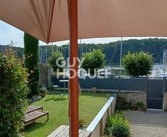 Maison de pêcheur avec vue panoramique sur le port du Lyvet à La Vicomté-sur-Rance à 5 minutes de Dinan