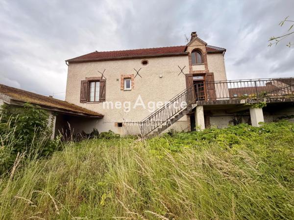 Maison à VILLENAVOTTE, 89140 - 4 pièces 102m²
