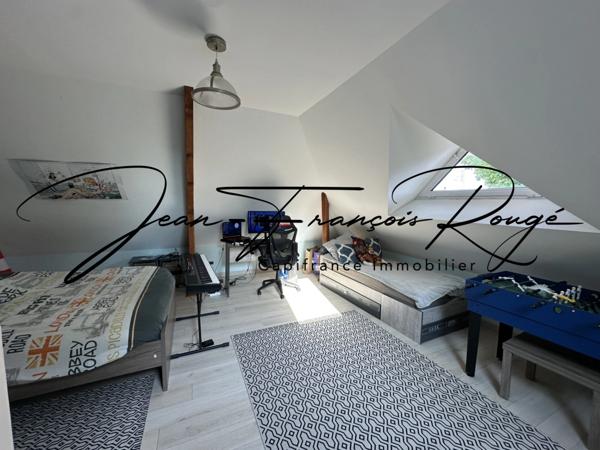 AGNEAUX, superbe maison de 210 m² avec vie de plain-pied, piscine et spa