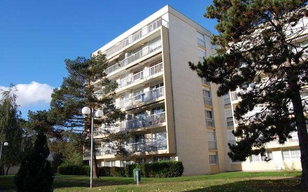 Appartement à vendre    2 pièces • 49,79 m2 Ermont