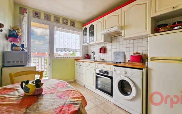 Appartement à vendre    2 pièces • 49,79 m2 Ermont