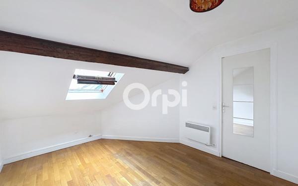 Appartement à vendre    2 pièces • 46,36 m2 Paris 16
