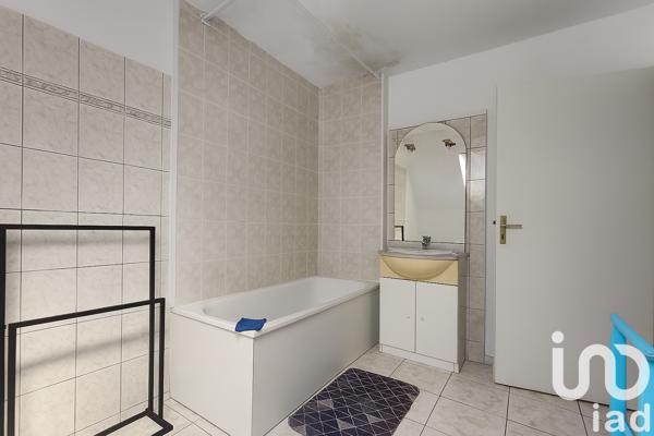 House for sale 6 rooms 113 m² Châlons-en-Champagne