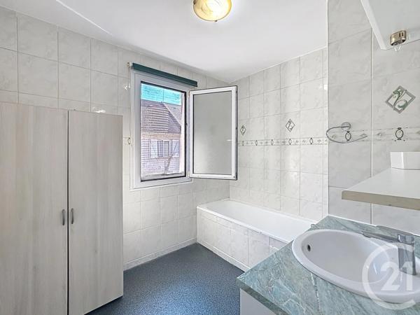 Maison à vendre  5 pièces - 93 m 2   ST JEAN DE LA RUELLE  - 45
