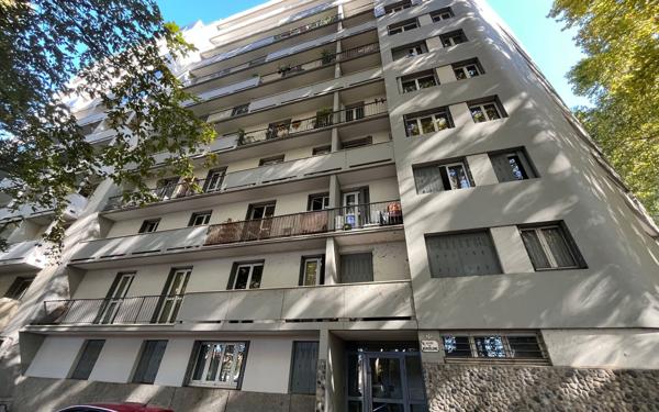 Appartement à vendre    3 pièces • 60,19 m2 Toulouse