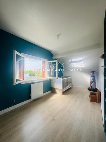 Maison familiale lumineuse avec jardin, 3 chambres et garage  à 15 min à pied des gares d'Épinay et de Saint-Gratien