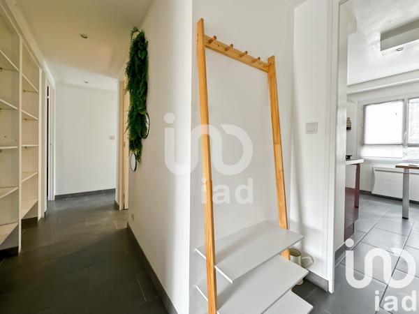 Appartement 3 pièces de 71 m² à Nîmes (30000)
