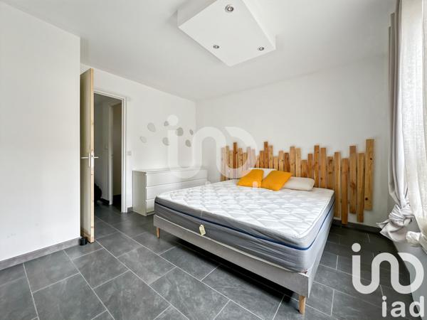 Appartement 3 pièces de 71 m² à Nîmes (30000)