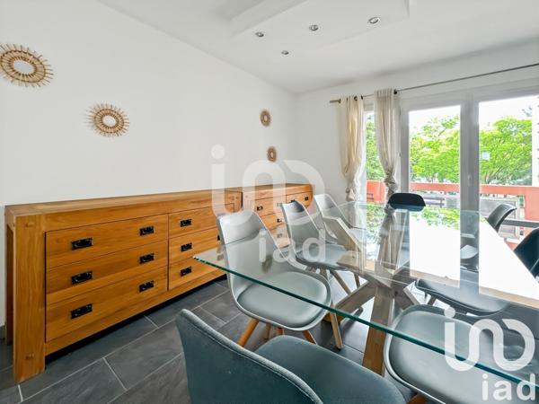 Appartement 3 pièces de 71 m² à Nîmes (30000)