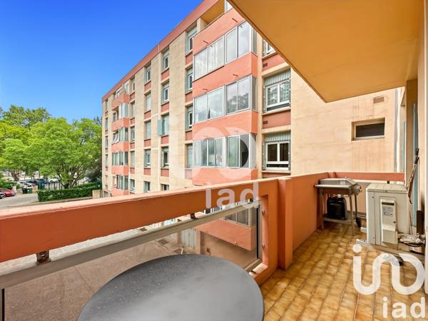 Appartement 3 pièces de 71 m² à Nîmes (30000)
