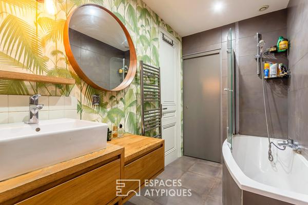 Ancien rénové Métro Saxe-Gambetta