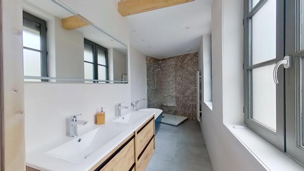 Maison 7 pièces - 160 m²