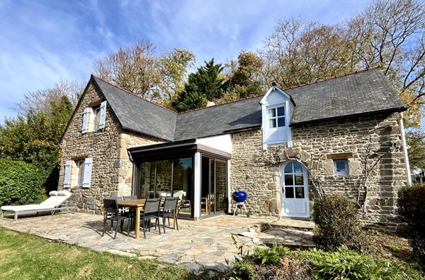 MAISON EN PIERRES - SAINT JOUAN DES GUERETS - VUE RANCE