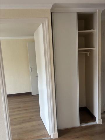 Maison ancienne divisée en 4 appartements