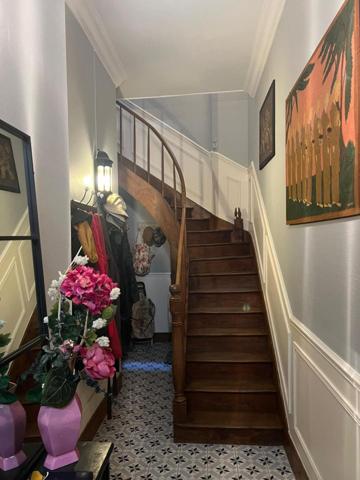 Appartement à SAINT-JEAN-D'ANGELY, 17400 - 5 pièces 127m²