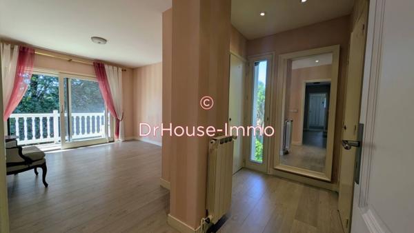 Maison à vendre 6 pièces de 300 m²