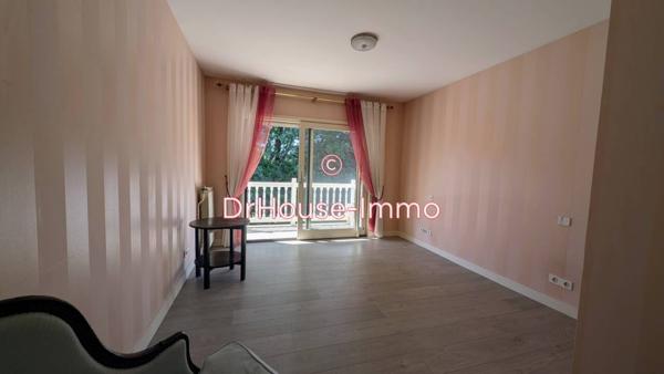 Maison à vendre 6 pièces de 300 m²