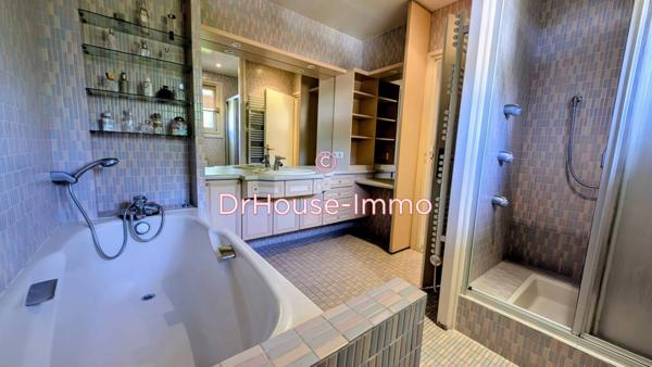 Maison à vendre 6 pièces de 300 m²