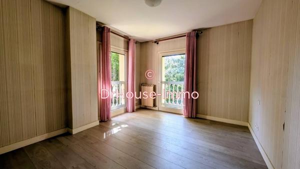 Maison à vendre 6 pièces de 300 m²