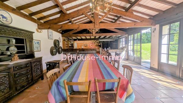 Maison à vendre 6 pièces de 300 m²