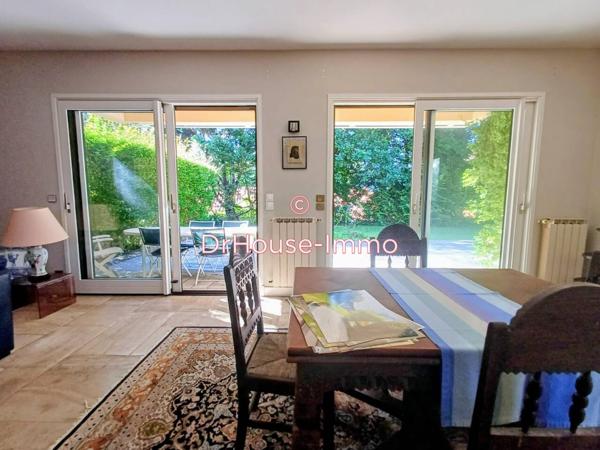 Maison à vendre 6 pièces de 300 m²