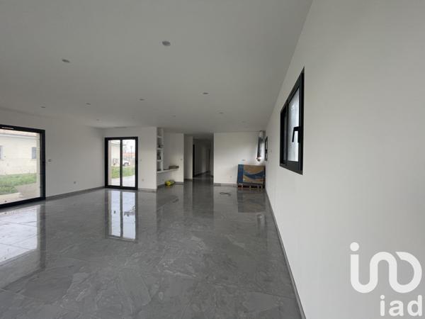 Maison traditionnelle 5 pièces de 138 m² à Montauban (82000)