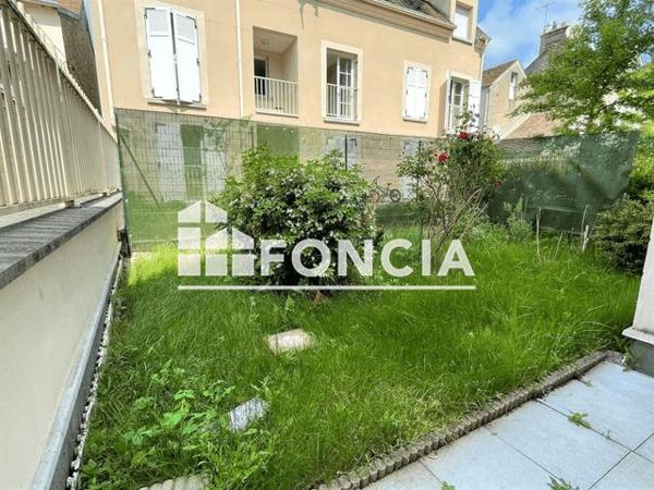 Location Appartement 2 pièces 51.4 m² - 40 RUE DU VIADUC Avon 77210