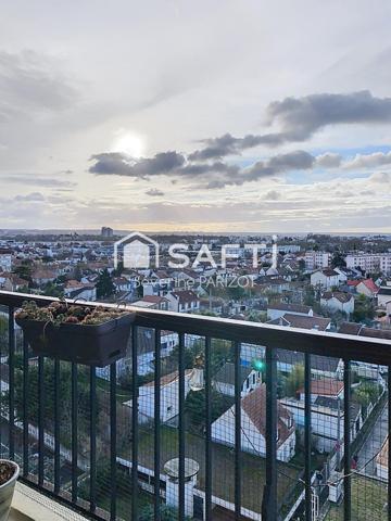 Appartement en dernier étage - Balcon - Parking - Cave