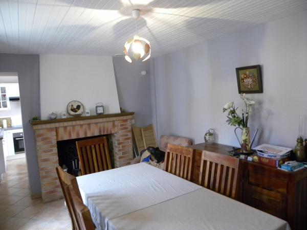 Charmante maison de deux chambres située dans un hameau