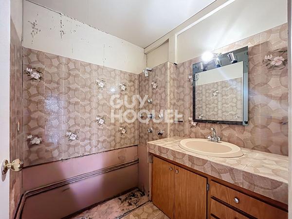 A VENDRE APPARTEMENT T4 73 m² CHOISY LE ROI centre - parking - cave