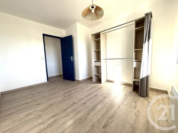 Appartement T3 à vendre  3 pièces - 53,43 m 2   FOS SUR MER  - 13
