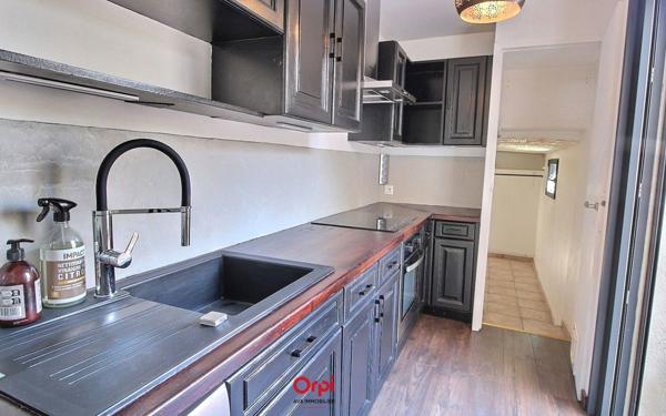 Maison à vendre    3 pièces • 65 m2 Marseille 10