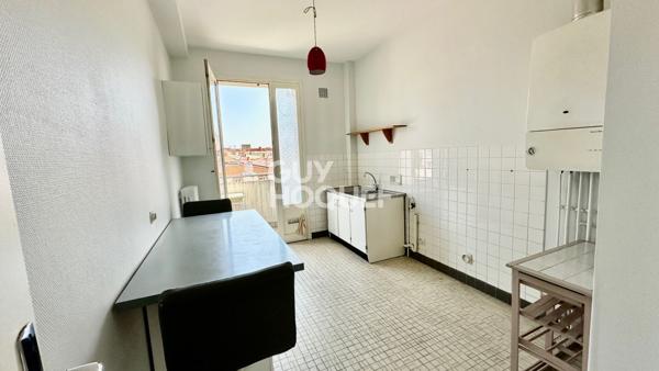 Clermont Ferrand - Facultés - Appartement T3 de 63.08 m2 avec garage et balcon