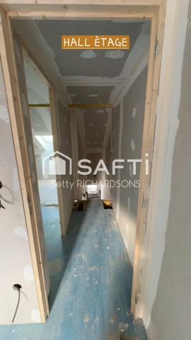 Maison Entièrement Rénovée pour fin d'année.