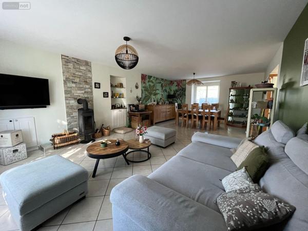 Maison individuelle à vendre à Villedieu-sur-Indre dans l'Indre (36320), ref : 36004/324